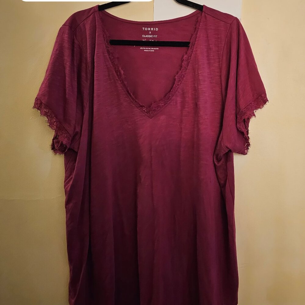 torrid lace accent tshirt